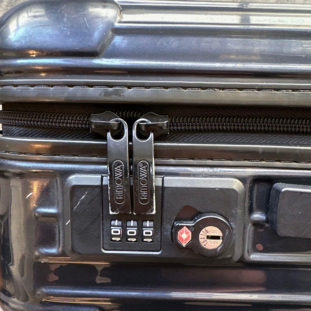 RIMOWA SALSA リモワサル2輪 キャリーケース ヒビ補修済