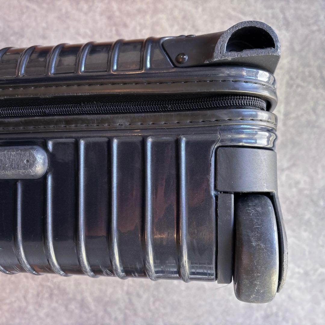 RIMOWA SALSA リモワサル2輪 キャリーケース ヒビ補修済