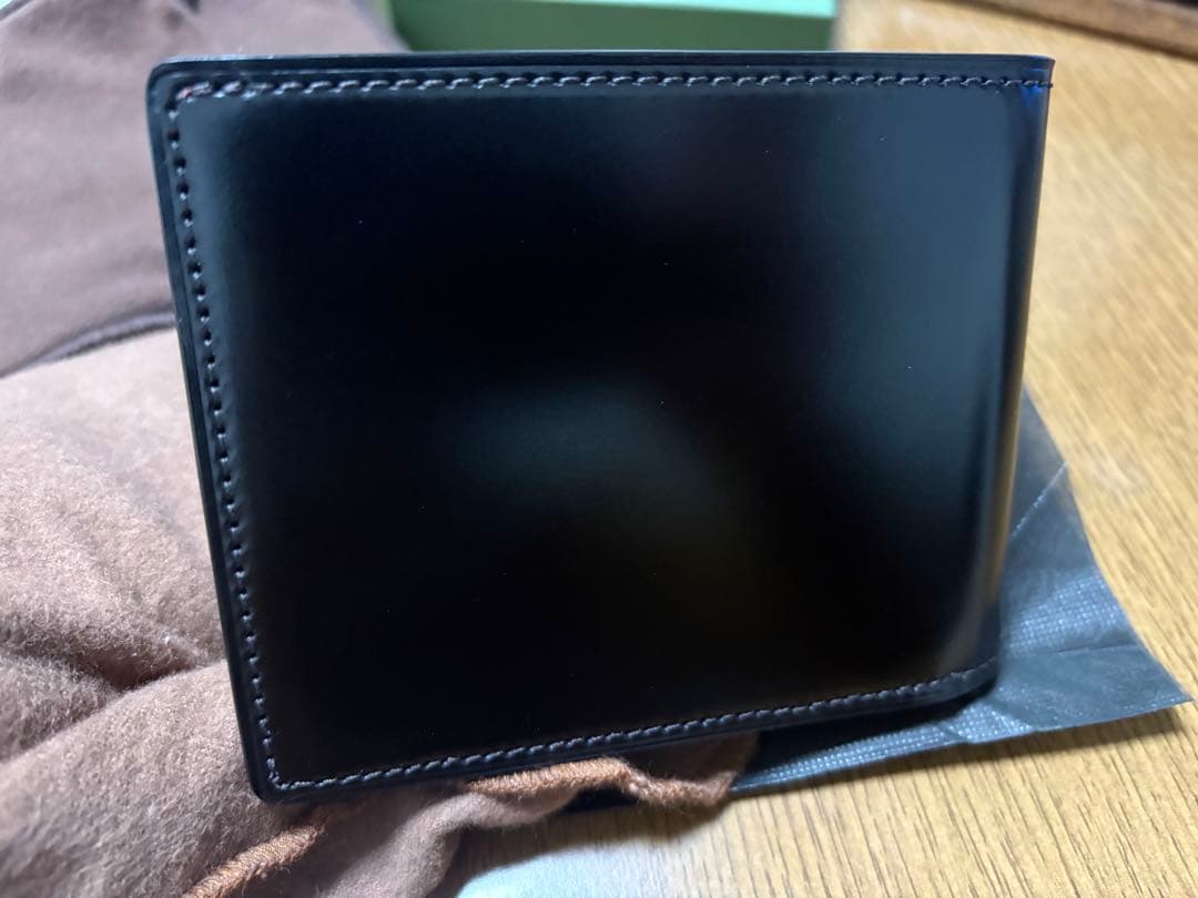 キプリス オイルシェル コードバン × ルーガショルダー 二つ折り 財布