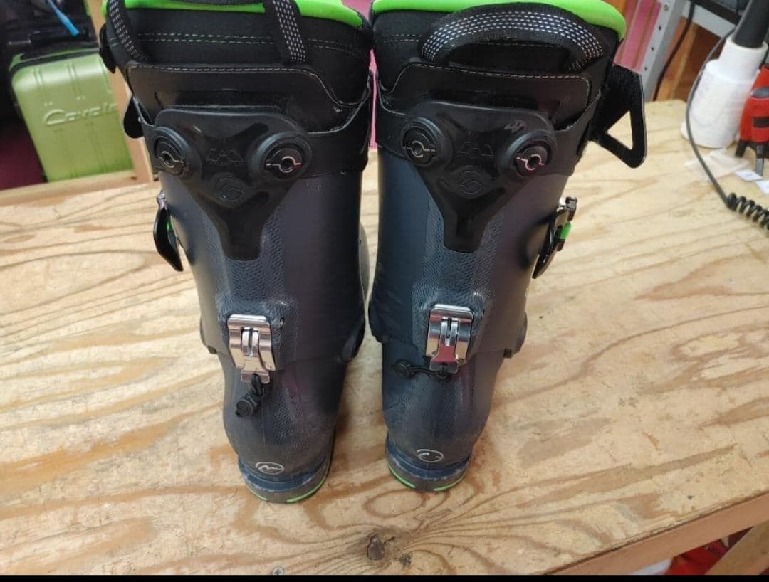 スキー 28-28.5 ROXA R FIT ULTRALIGHT 110