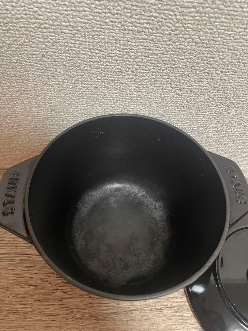 ✴︎STAUB鍋✴︎La Cocotte de GOHAN M/16 Black✴︎