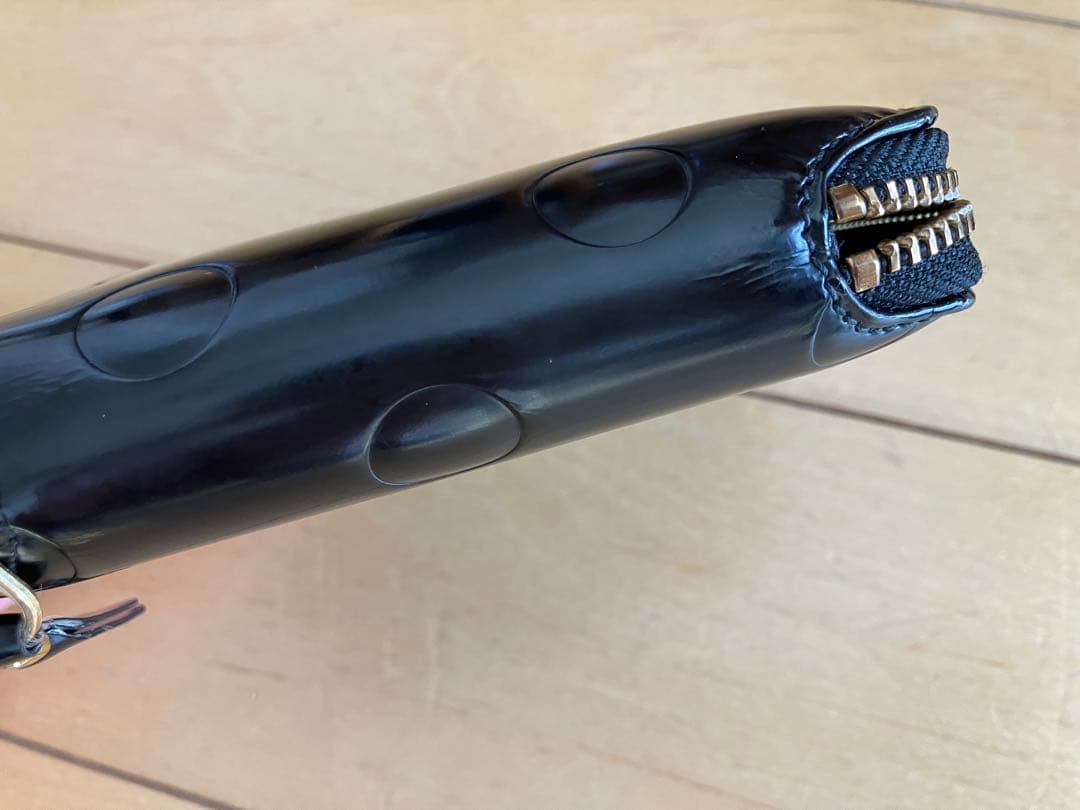 COMME des GARÇONS ブラック折り財布