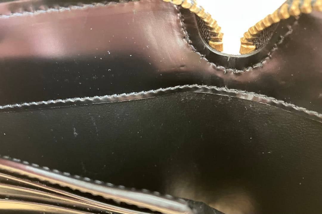 COMME des GARÇONS ブラック折り財布