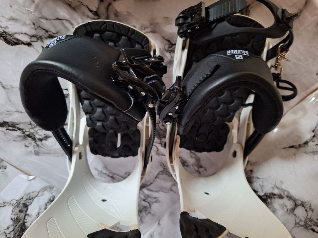 SALOMON サロモン　リズム　スノーボードビンディング