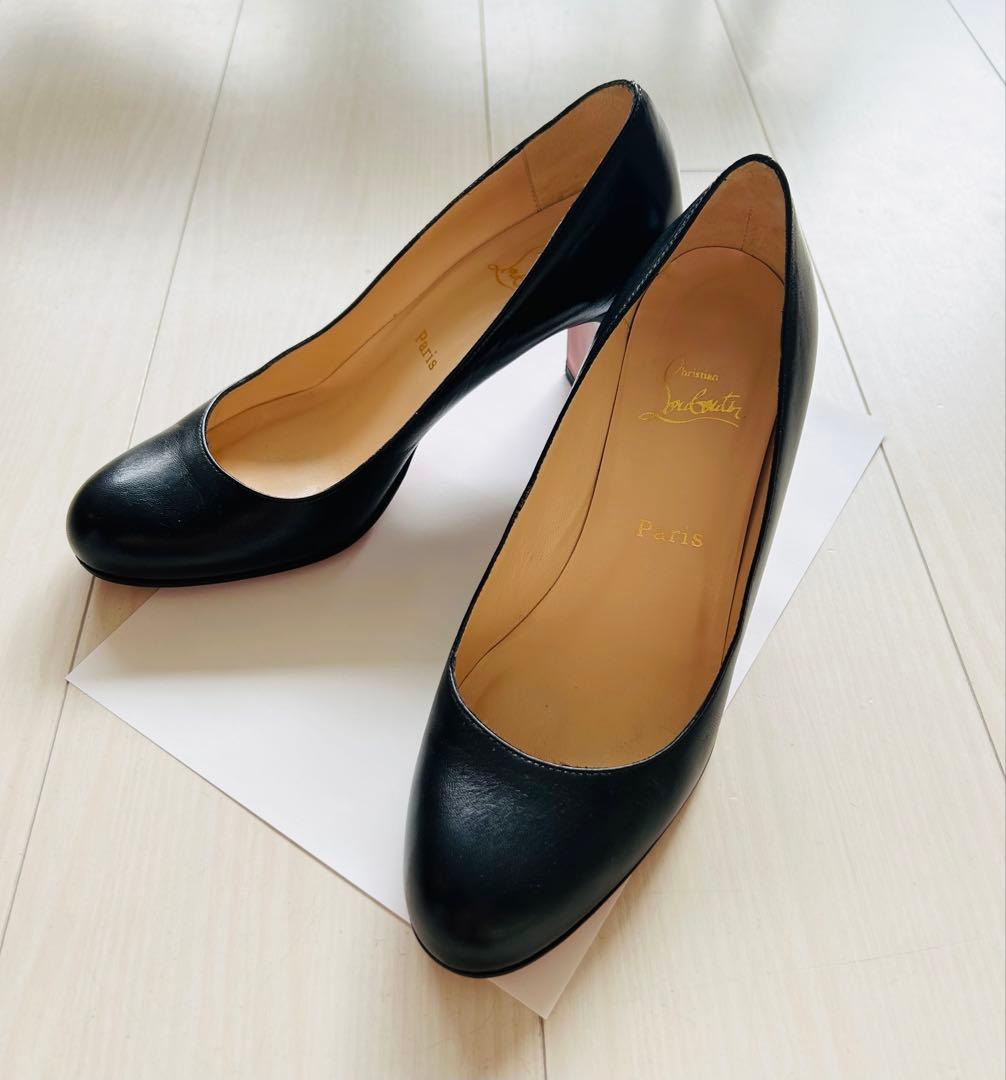 【クリスチャンルブタン】黒　レザー　ブラック　ハイヒール　23.5 37