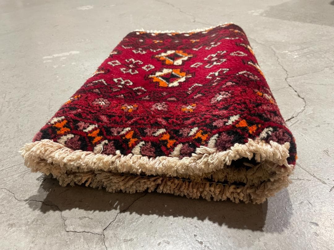 ✧ヴィンテージラグ✧　120cm×50cm　トルバトヘイダリエ　イラン　ギュル