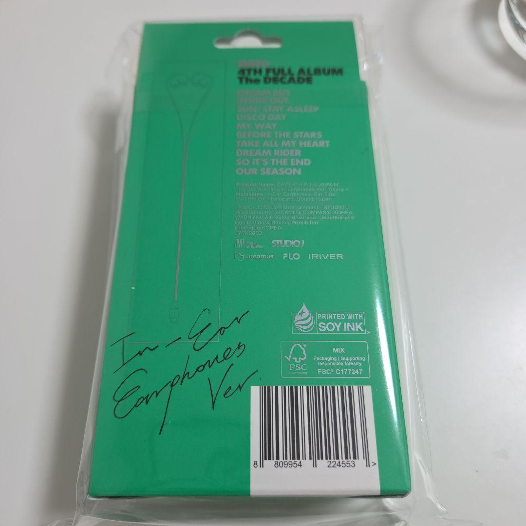 トレカ付き DAY6 The DECADE イヤホン YoungK
