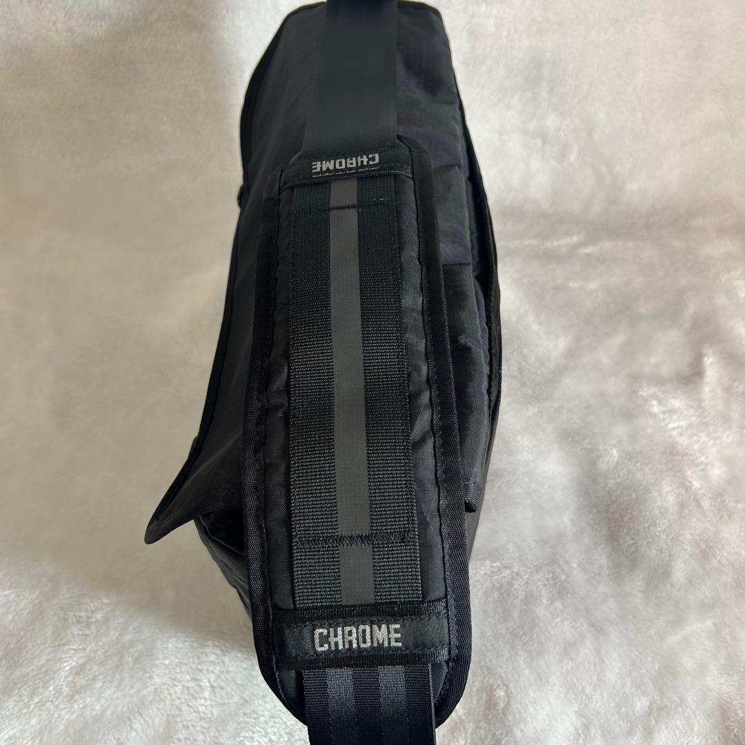 美品 クローム　メッセンジャー MIDTOWN 20 MESSENGER A4