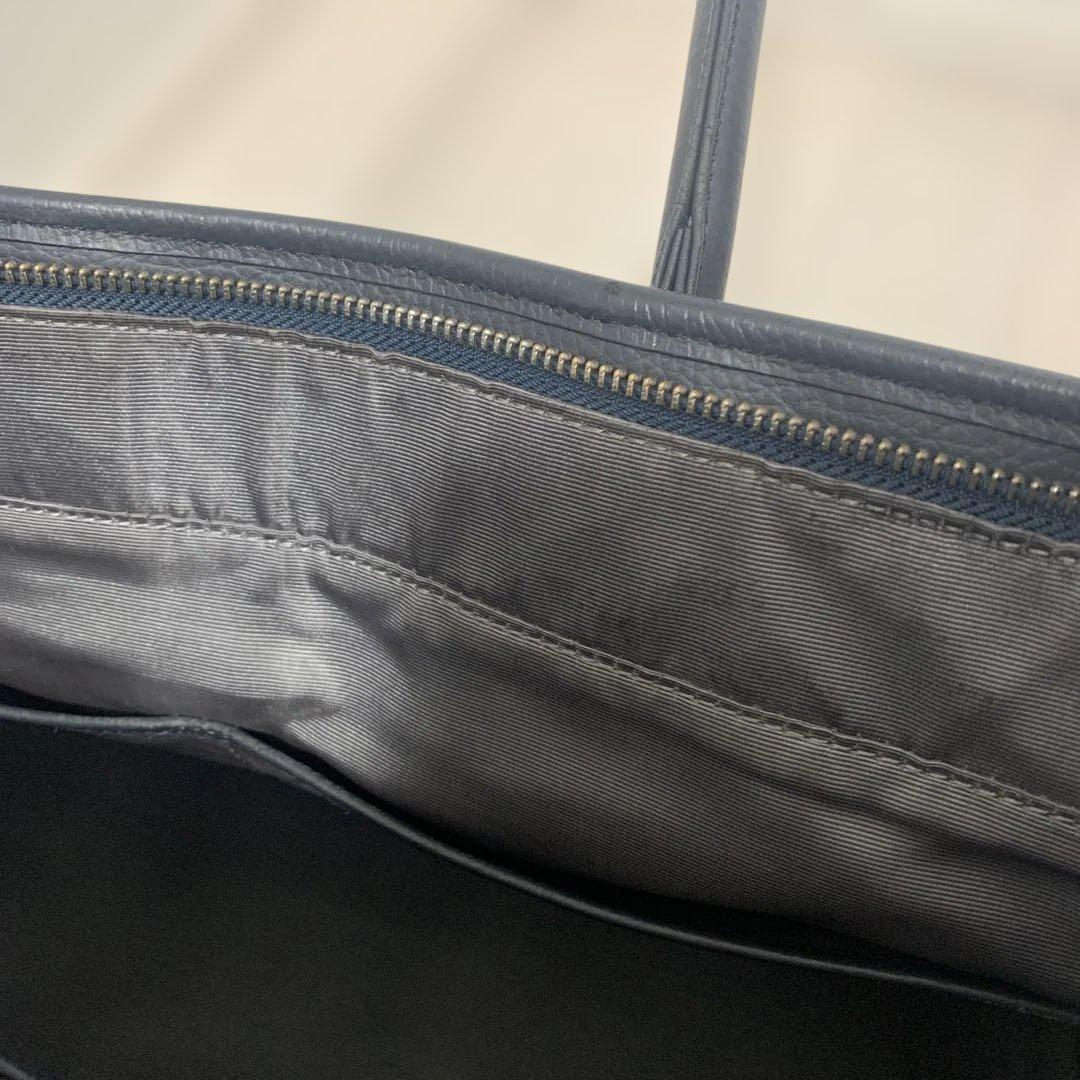 【2/1迄値引きあり】BARNEYS NYレザートートバッグ ネイビー