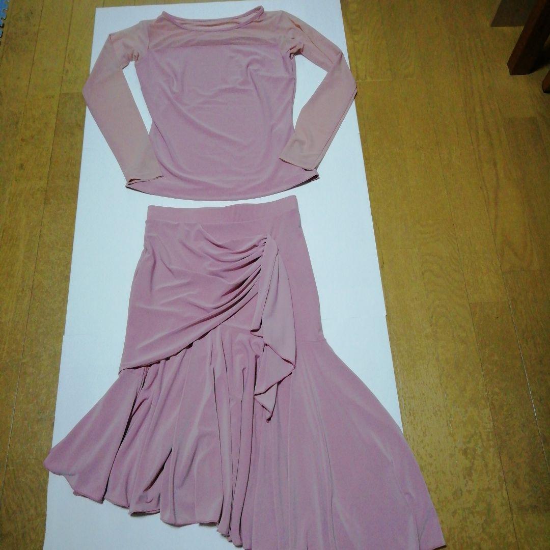 ジャンテイ　ピンクセットアップ　ラテンドレス　トップス&スカート未使用品