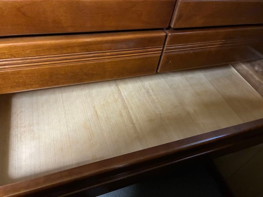 東京都お引き取り限定　サクラ無垢材　ダンスセット