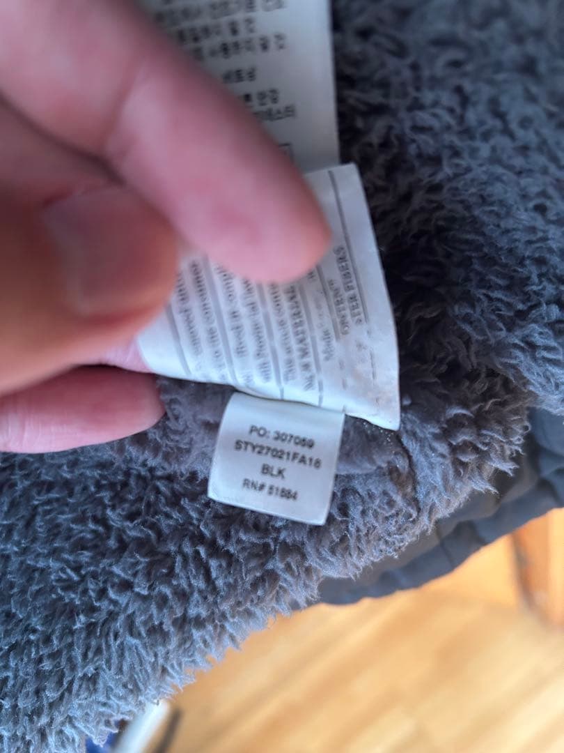 美品　Patagonia パタゴニア　イスマスパーカー　L ブラック