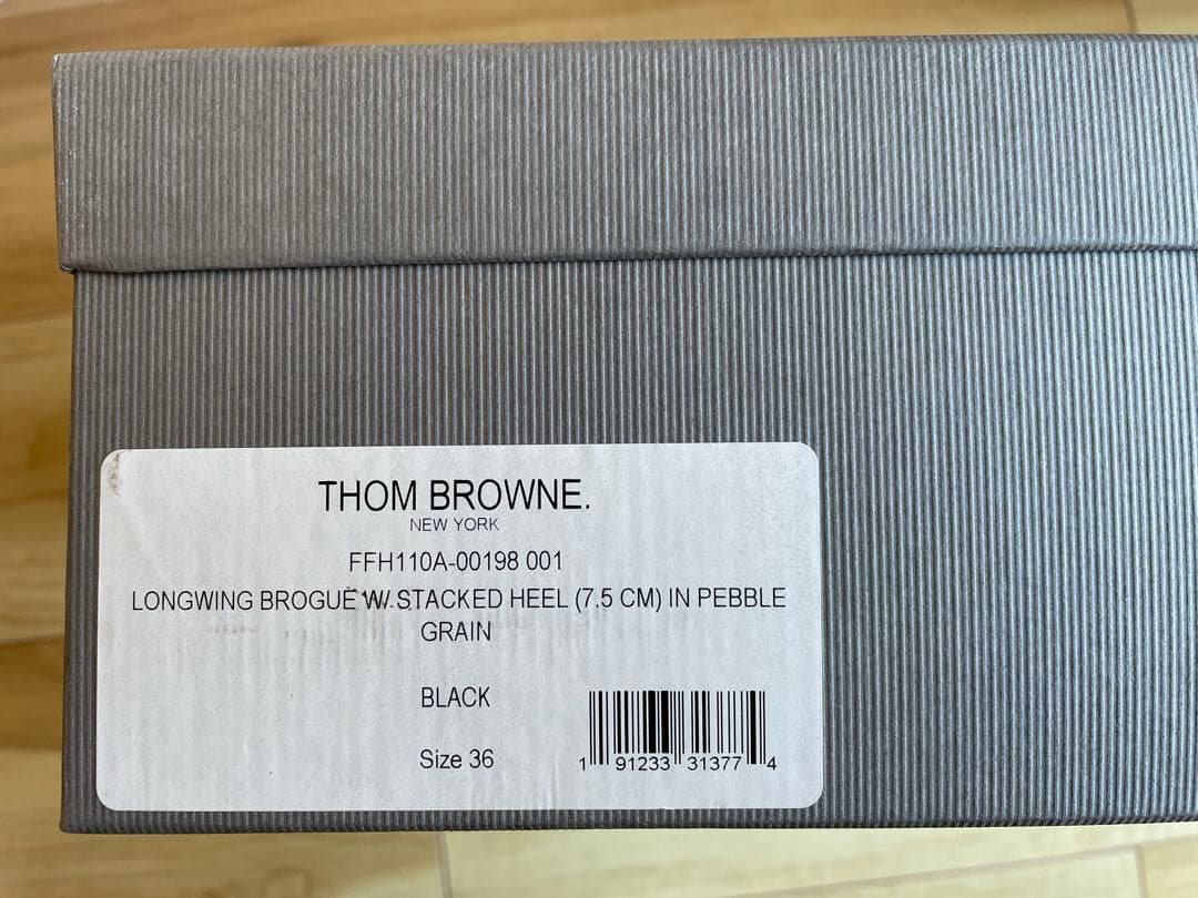THOM BROWNEロングウイングブローグスタックドヒールペブルグレインレザー