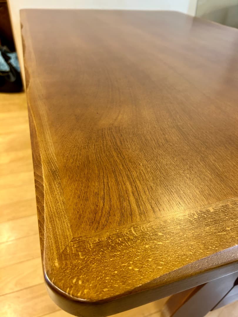 【送料込み】ダイニングテーブル　1,500×920　天然木　柏木工　飛騨家具