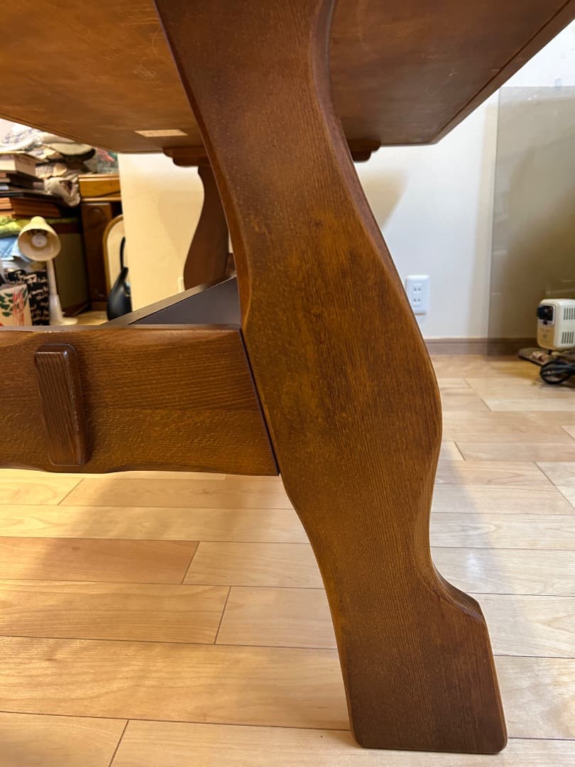 【送料込み】ダイニングテーブル　1,500×920　天然木　柏木工　飛騨家具