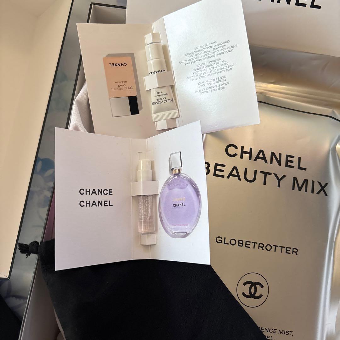 シャネル限定 ビューティーミックスグローブトロッター &サンプル