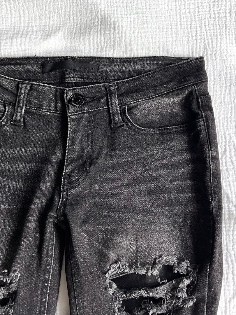 パンツ \"GLAD NEWS\" Destroyed Black Skinny