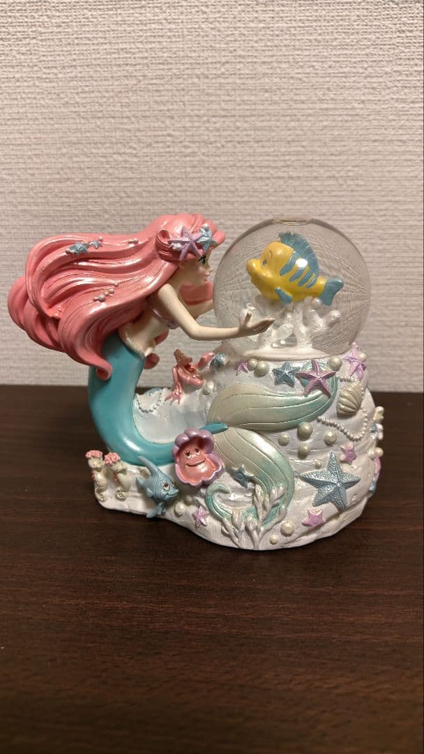 アリエル　スノードームスノーグローブ