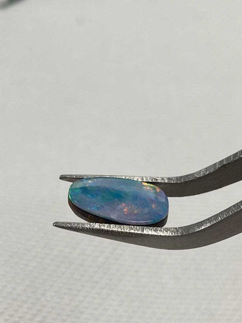 オパール　ダブレット