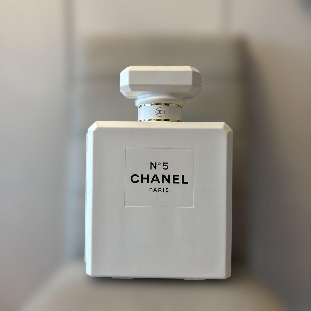 シャネル　アドベントカレンダー　空箱