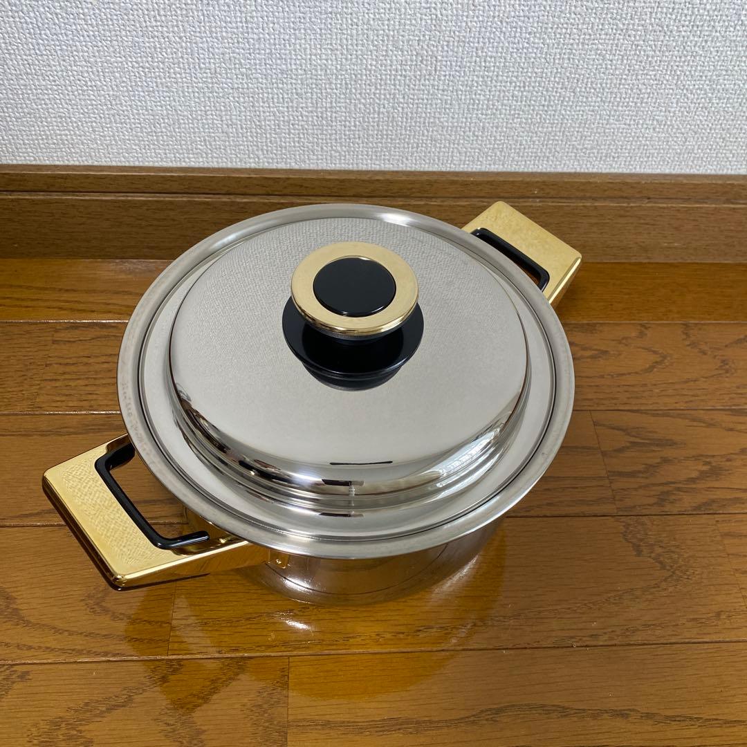 タッパーウェア　レインボークッカー　19㎝
