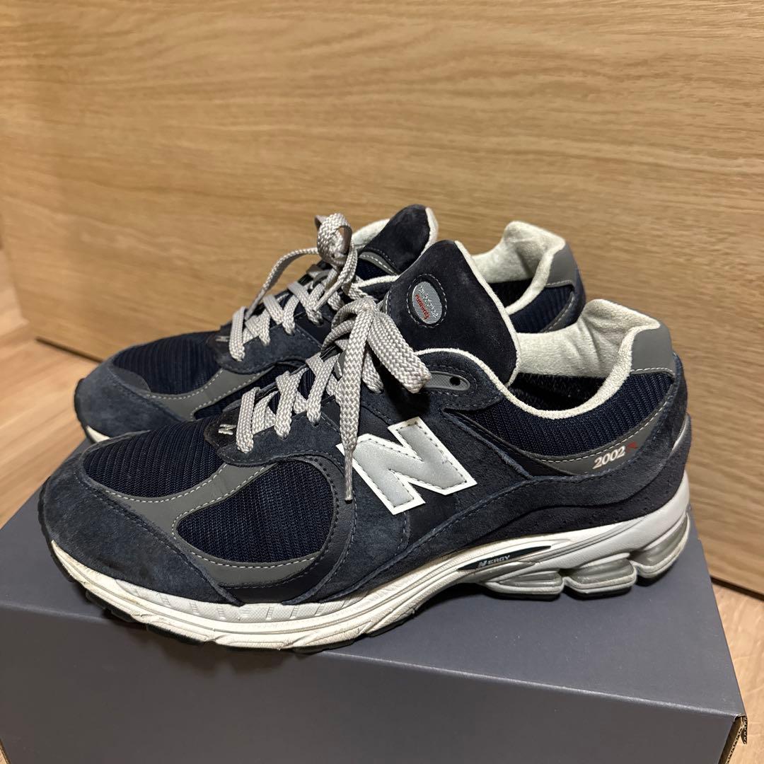靴 New balance M2002RXK