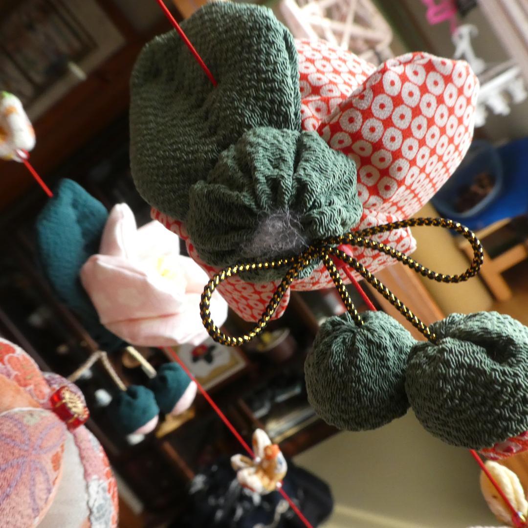 古布　正絹　吊るし椿　錦紗縮緬　ピンク　桃色　疋田模様　さげもん　アンティーク