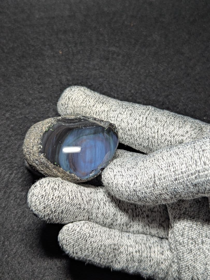 【研磨品】十勝石玲瓏　北海道産レインボーオブシディアン　十勝石　玲瓏石