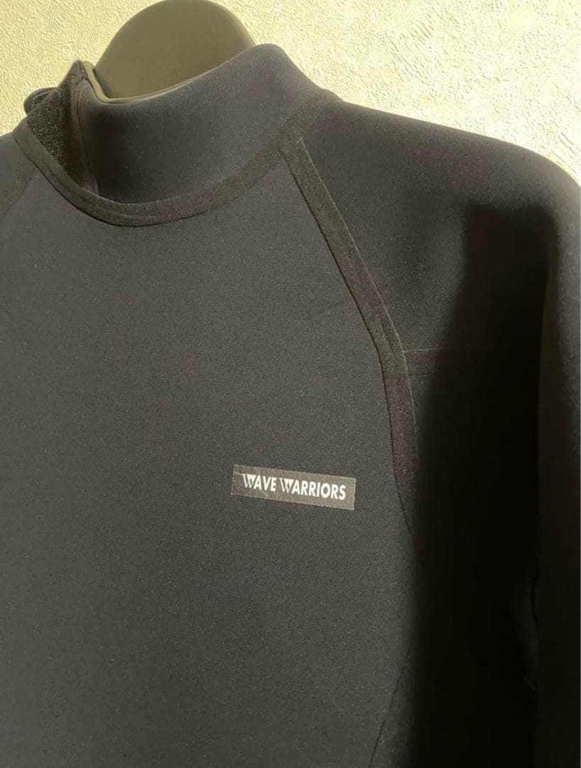 【新品|タグ付き】WAVE WARRIORS ウェットスーツ