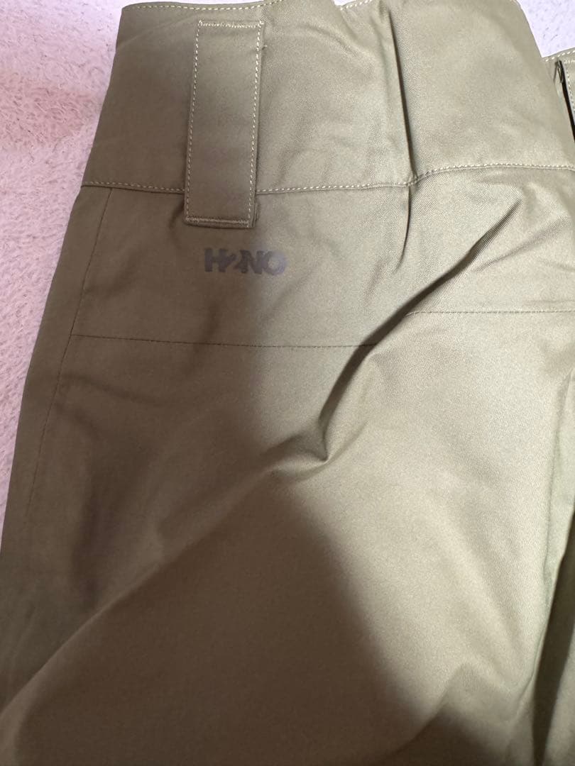 Patagonia オリーブグリーン スノーボードパンツ