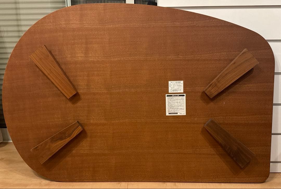 折れ脚テーブル