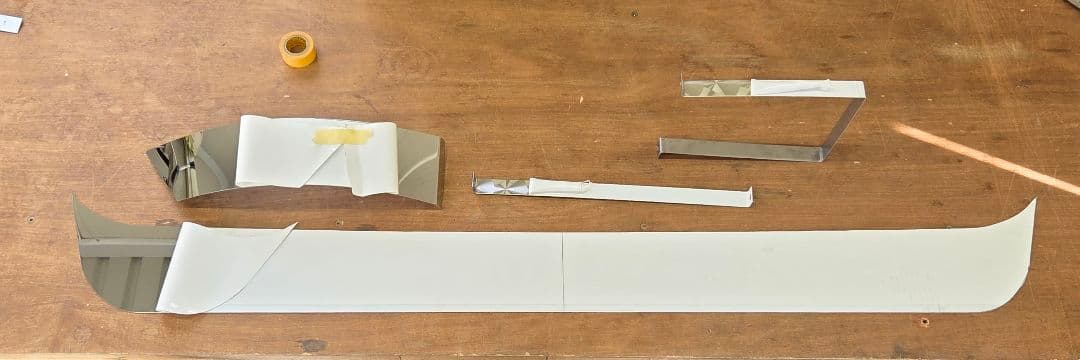 17スーパーグレート　バンパー　ダメージ隠し　鏡面ステンレス　タンク用バンド