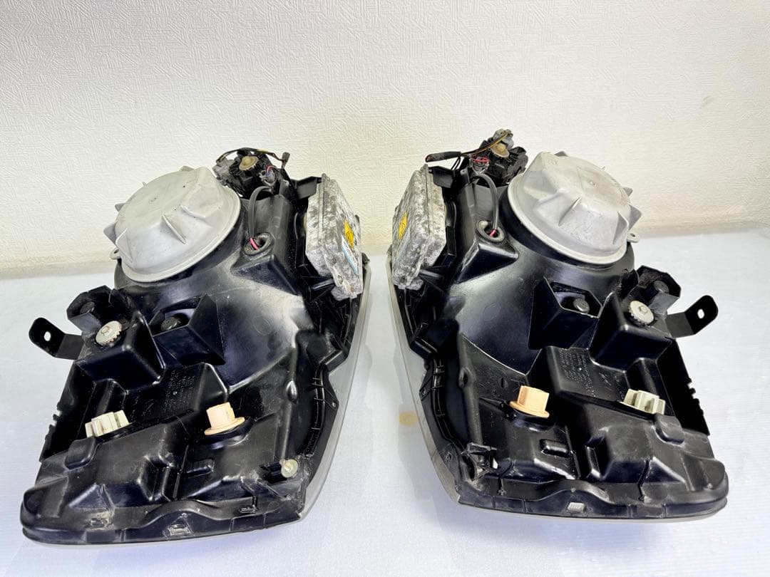 パジェロ V75W V73W 後期 HIDヘッドライト 左右