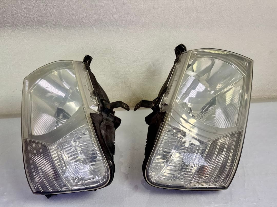 パジェロ V75W V73W 後期 HIDヘッドライト 左右