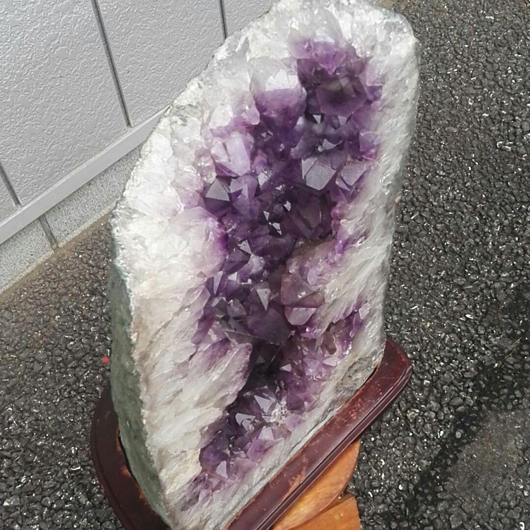 アメジスト30㎏（紫水晶）原石ドーム、金運、運勢アップ