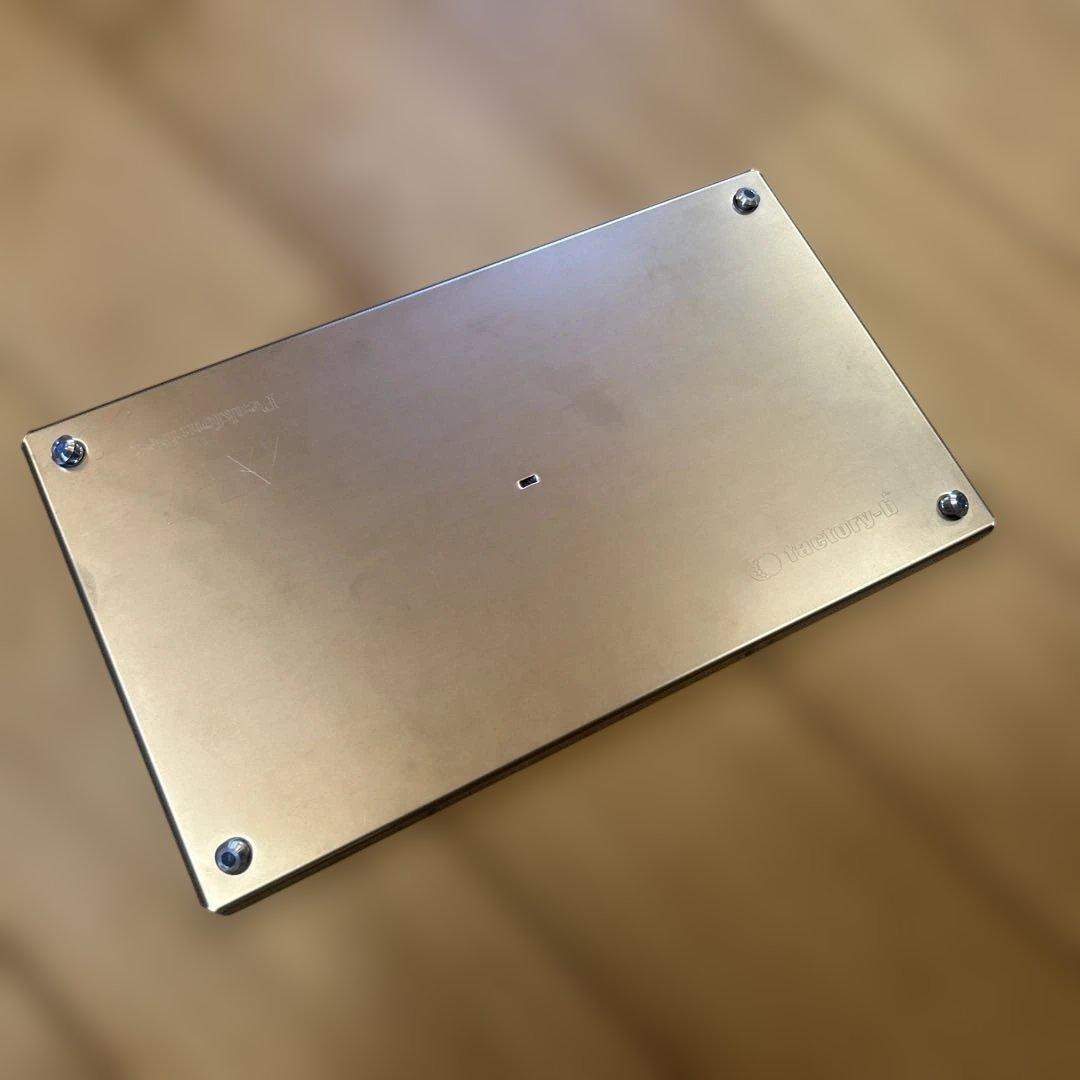 factory-b × Peakfourteen コラボ折りたたみテーブル