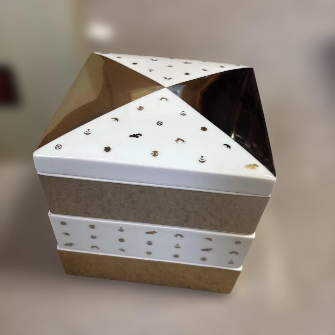 重箱　陶器　髙和年製　三段　金銀