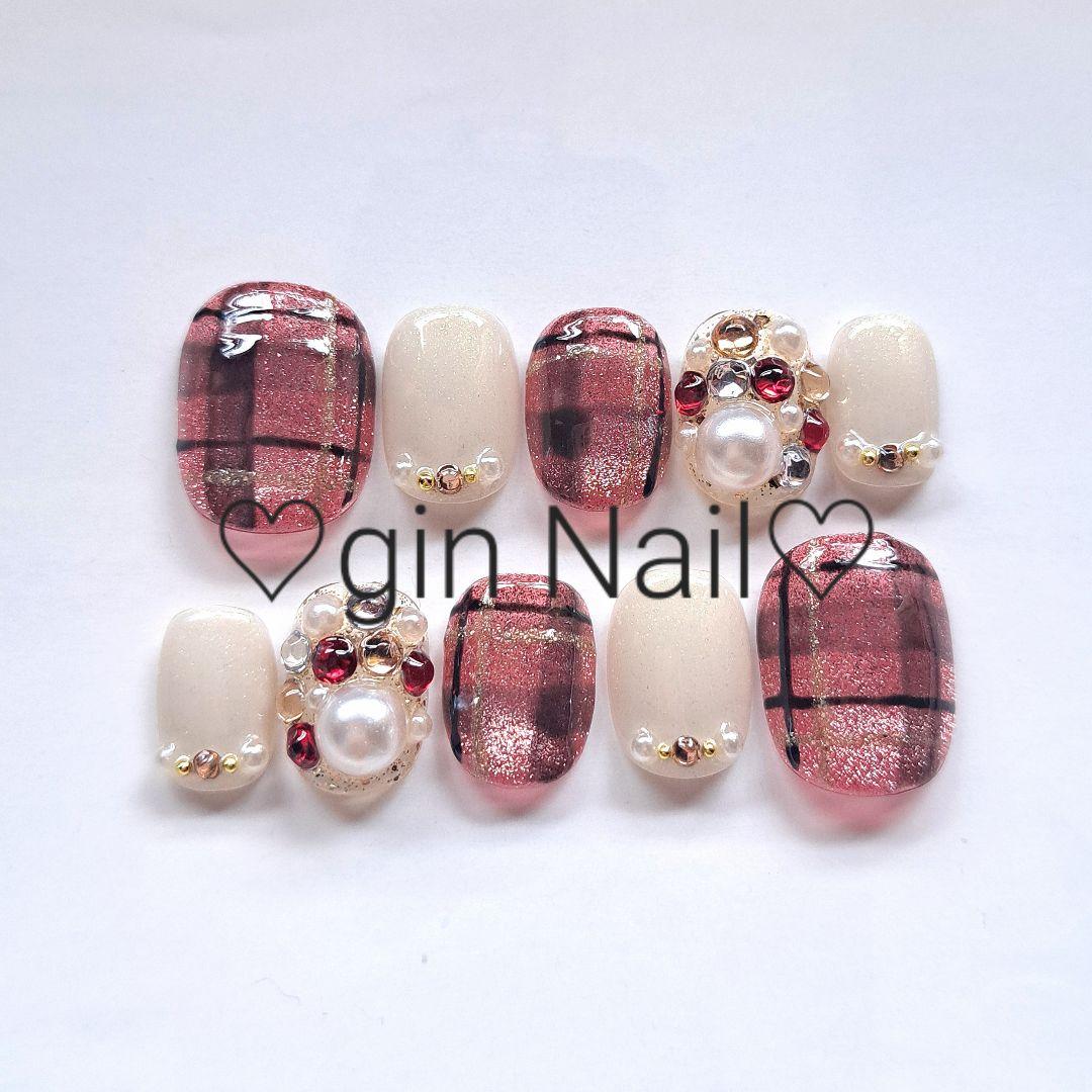 体調不良にて発送までお時間頂戴致します。　ネイルチップ　オーダー