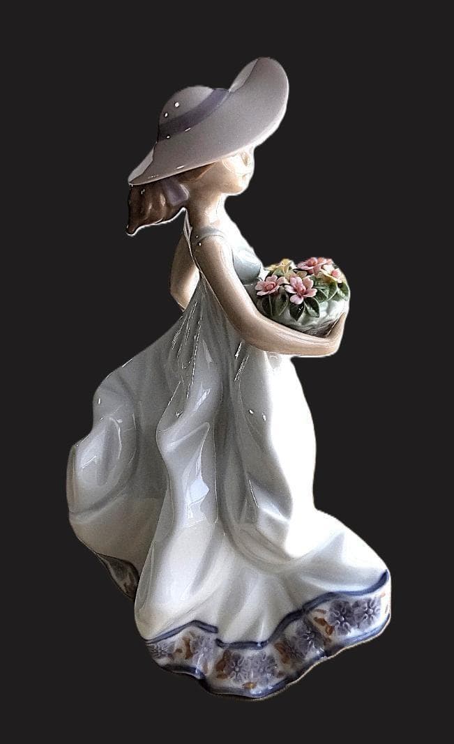 リヤドロ 春の花かご LLADRO 5790 人形フィギュリン 美品 箱あり