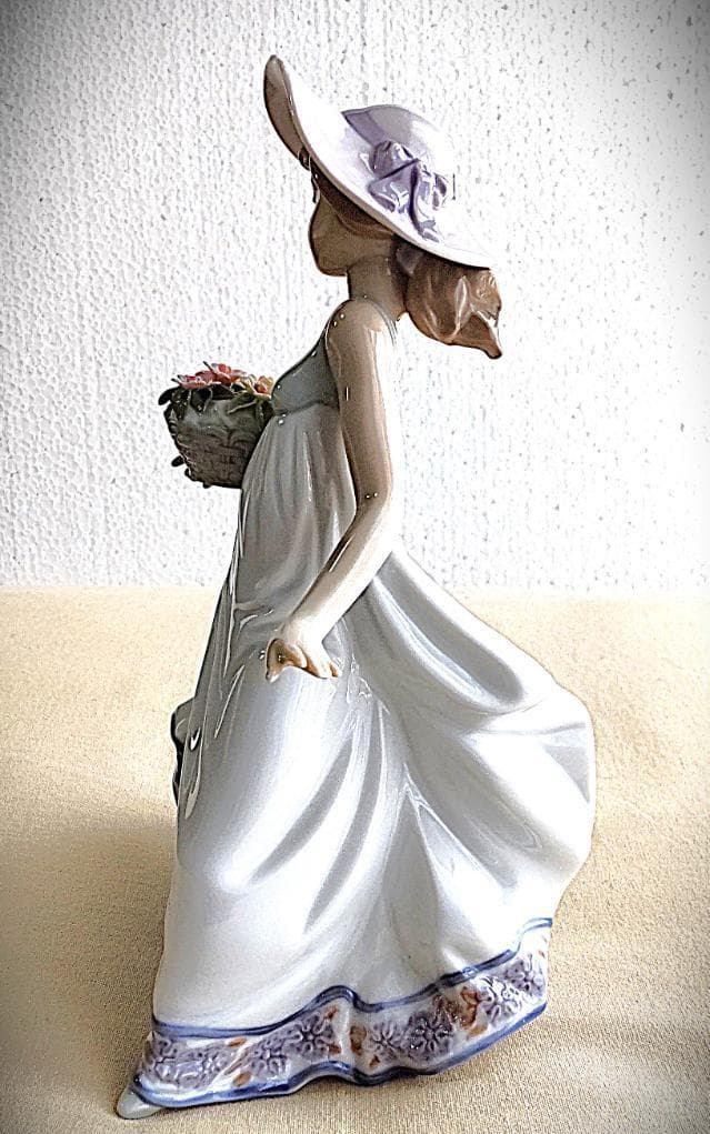 リヤドロ 春の花かご LLADRO 5790 人形フィギュリン 美品 箱あり