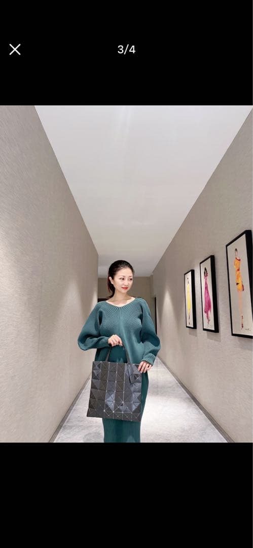 美品！イッセイミヤケISSEYMIYAKE 厚手プリーツチュニック　グリーン 2