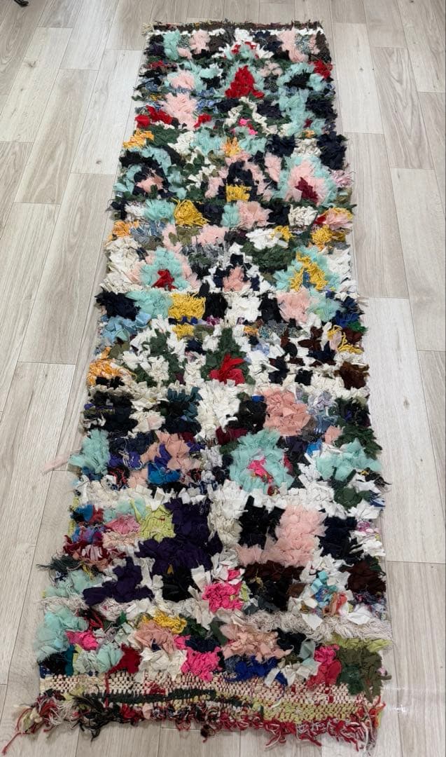 モロッコ絨毯　ボシャルウィットラグ　アンティーク　希少　一点物