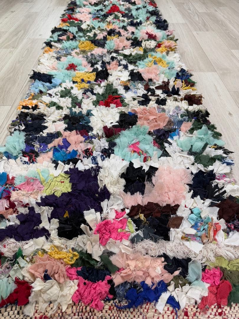 モロッコ絨毯　ボシャルウィットラグ　アンティーク　希少　一点物