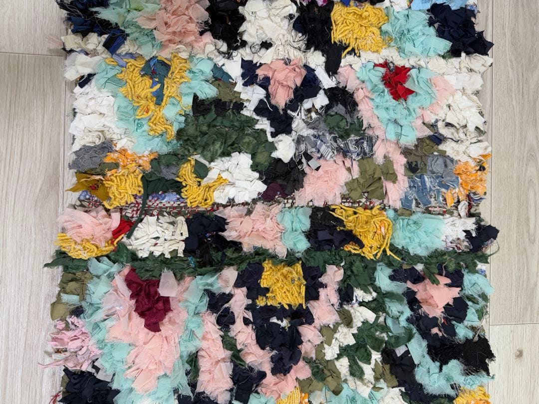 モロッコ絨毯　ボシャルウィットラグ　アンティーク　希少　一点物