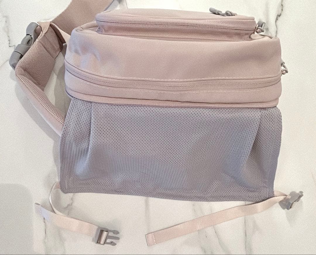 POMULU ヒップシート　ブラッサムピンク