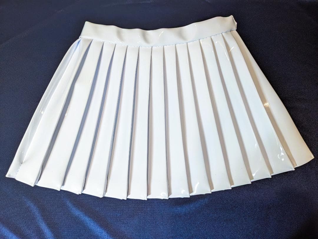 櫻 エナメルプリーツスコート ホワイト 白 丈30 30ひだ 2506