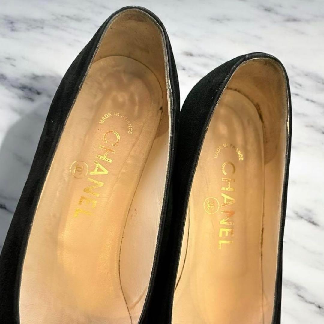 CHANELココマーク　スエード　パンプス　黒　24cm