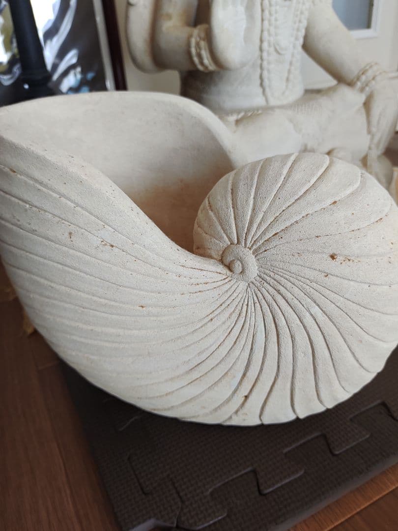 バリ 砂岩彫刻 アンモナイト！【超美品】【希少品】