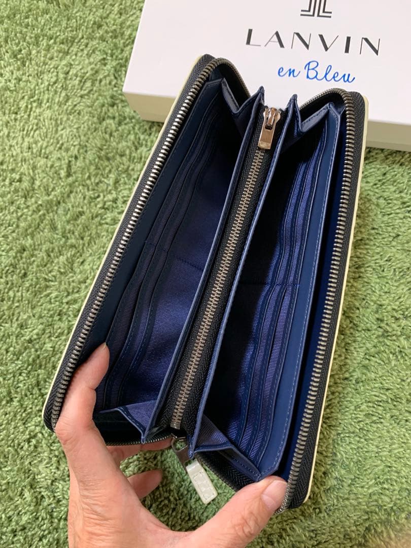 新品 23100円円 ランバン オン ブルー長財布 牛革 レザー アイボリー