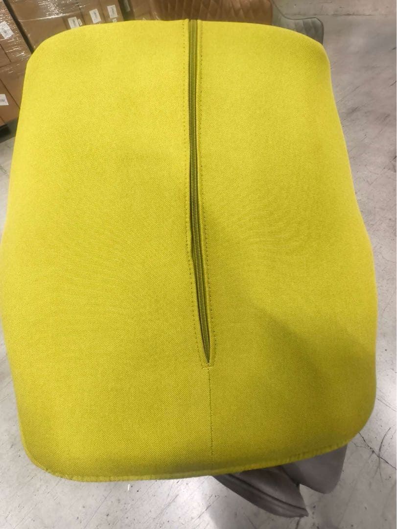 ダイニングチェアイエロー4脚セット布張り北欧風デザインファブリック製9234GN